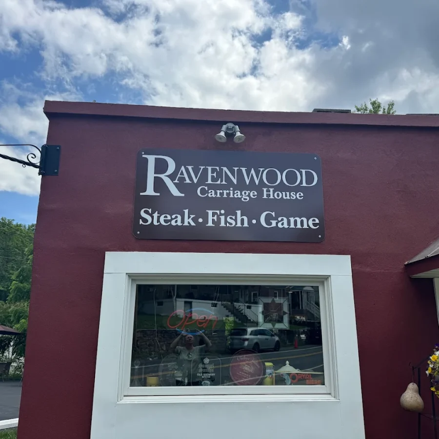 Ravenwood Carraige House, Town of Bath, Berkeley Springs, WV