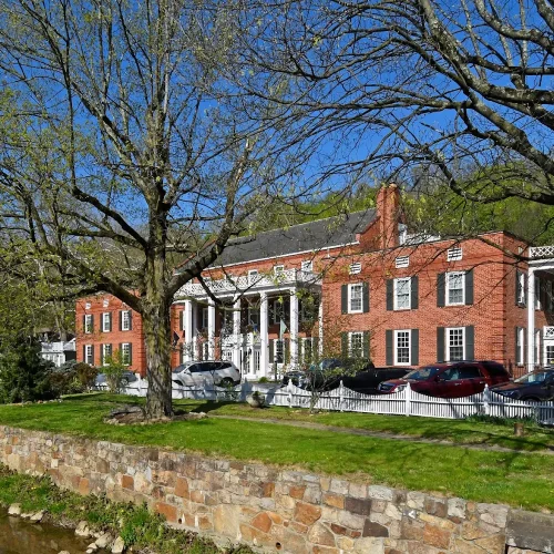 The Country Inn
