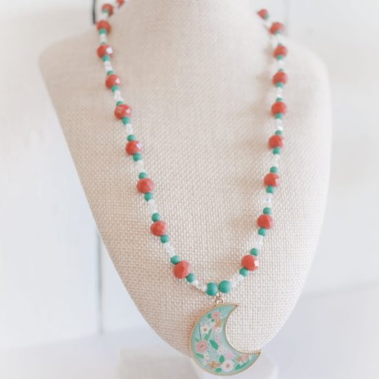 The Artists Cottage Necklace 1, Town of Bath, Berkeley Springs